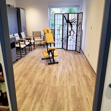 Shiatsu im Büro.Büro